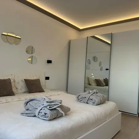 Sky View With Wifi Appartamento Spalato
